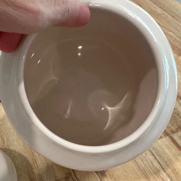 Rae Dunn EUC Elegant White Cookie Storage Jar - Picture 3 of 5